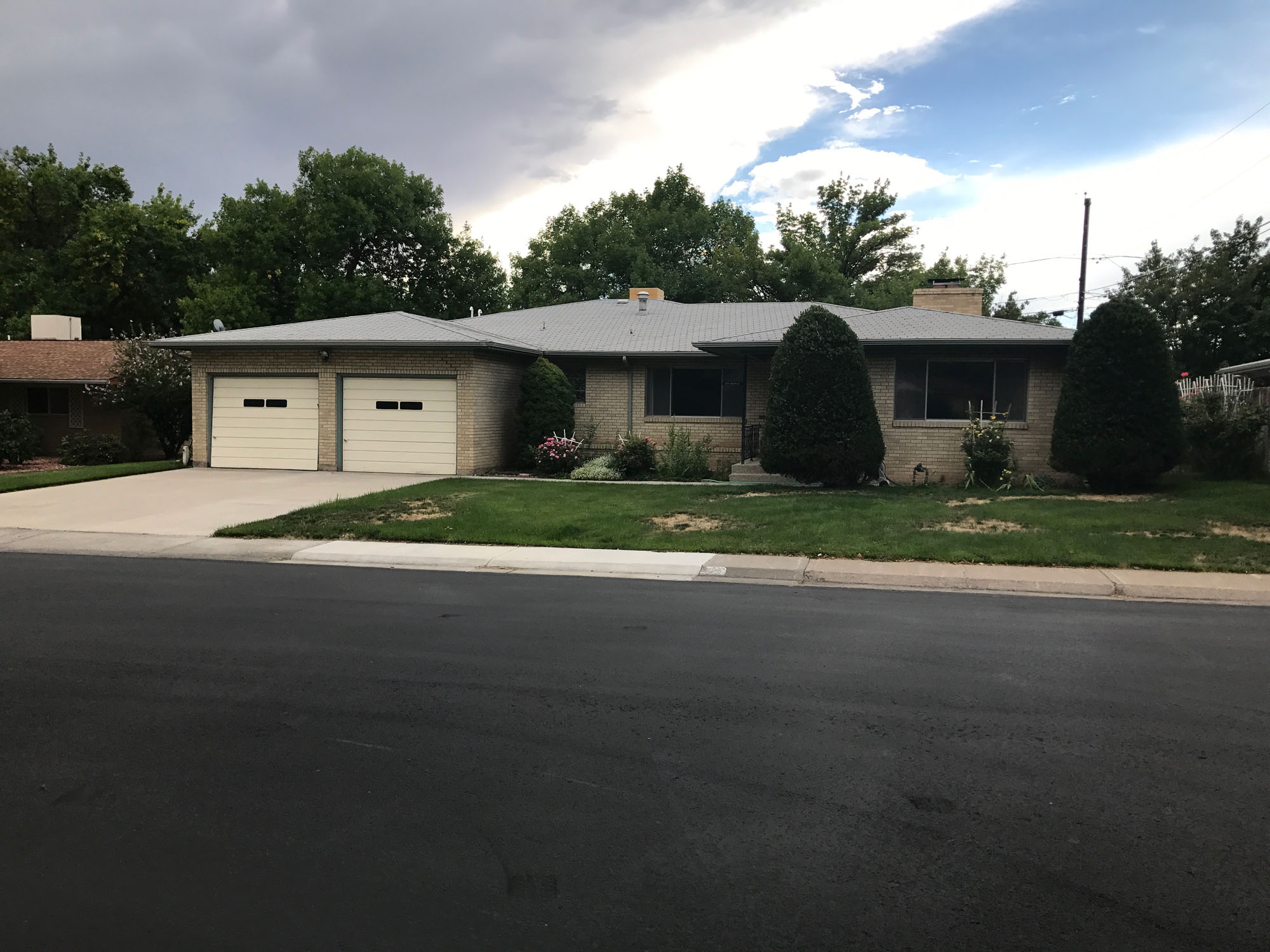 2531-Mayfair-Drive-20170822_0002